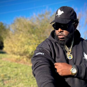 Early Bird<span style="color: #B58C50; ">  Original Hoodie</span>